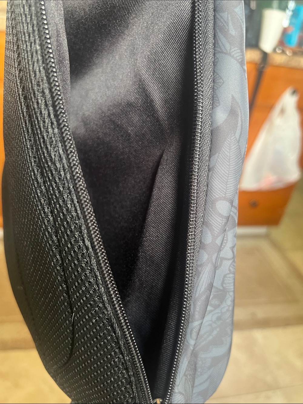 NEW SakRoots On The Go Sling Backpack Indigo Spirit Desert 2 REPREVE Eco-Twill - Picture 8 of 8